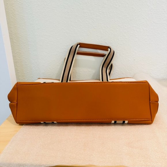 🍓New🍓 Spacious, Lightweight Neiman Marcus Canvas Tote - Brown Stripe - Picture 7 of 10